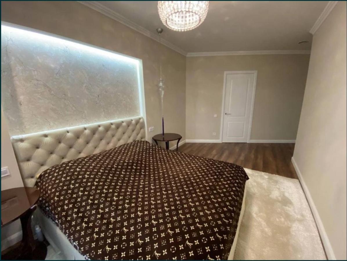 Lux 1-Bedroom Panoramic View Most City Center Area Dnipro Eksteriør billede